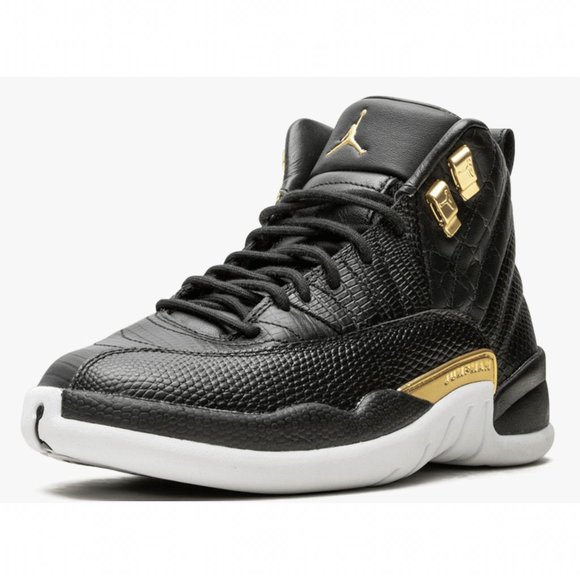 Air Jordan Sneakers - Picture 2 of 6